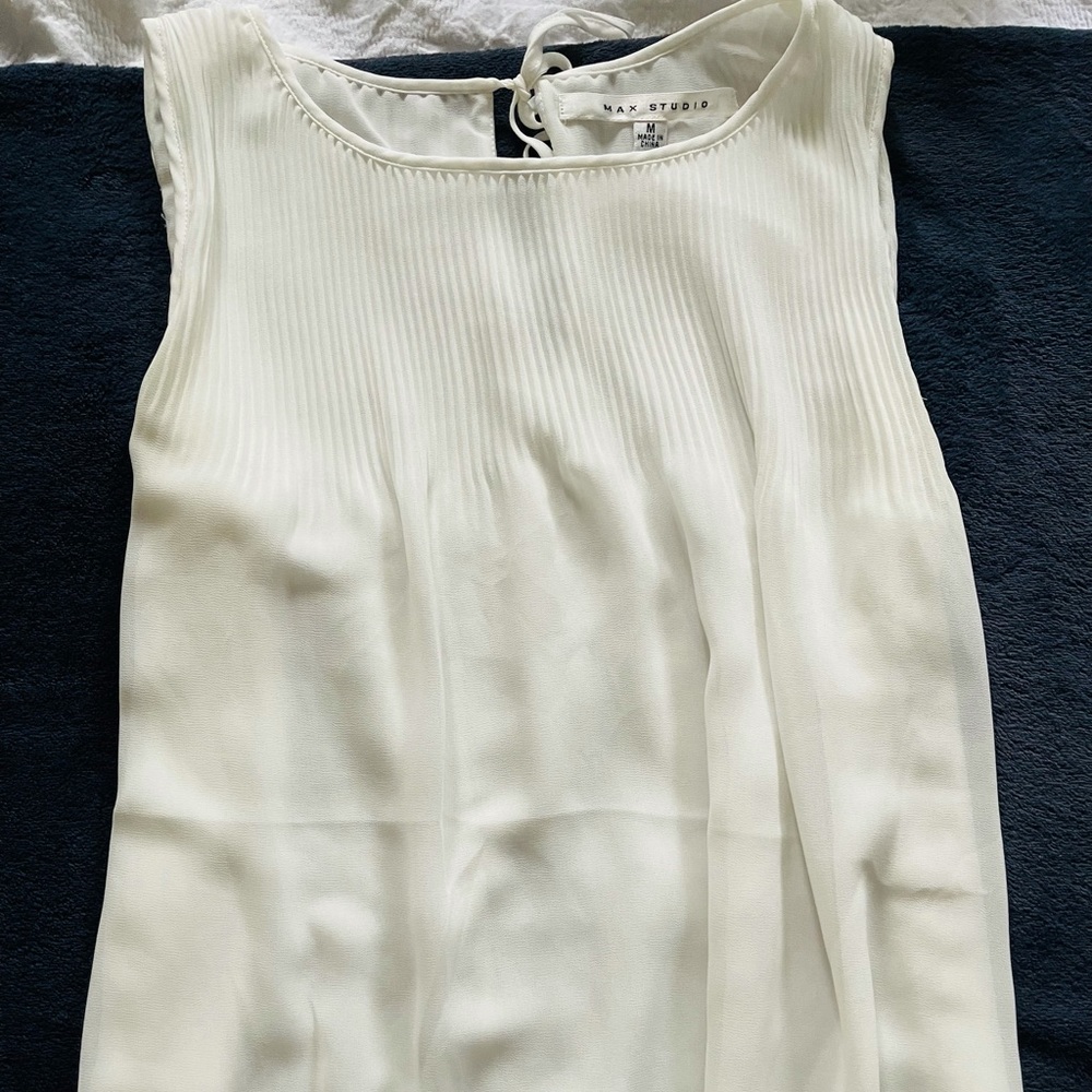 Bundle 2 shirts! Classy and casual
